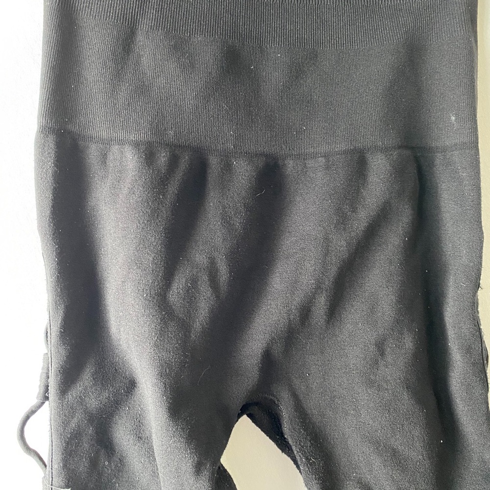 Free People movement xs black leggings side lace up - Picture 11 of 16